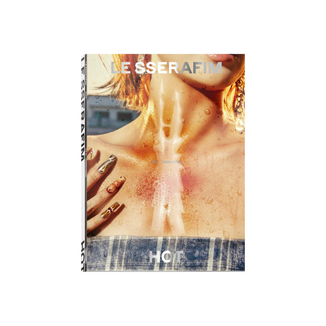 LE SSERAFIM - HOT