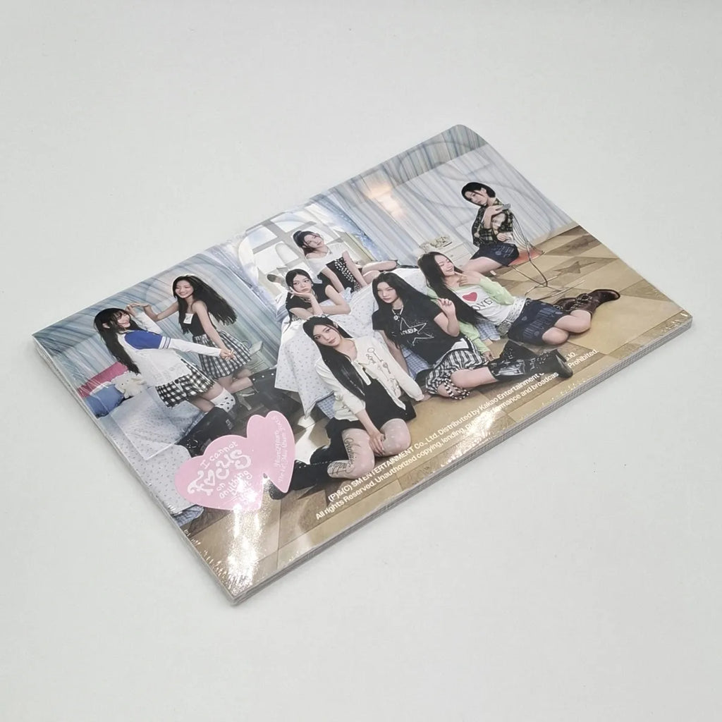 HEARTS2HEARTS - FOCUS - PHOTOBOOK ver