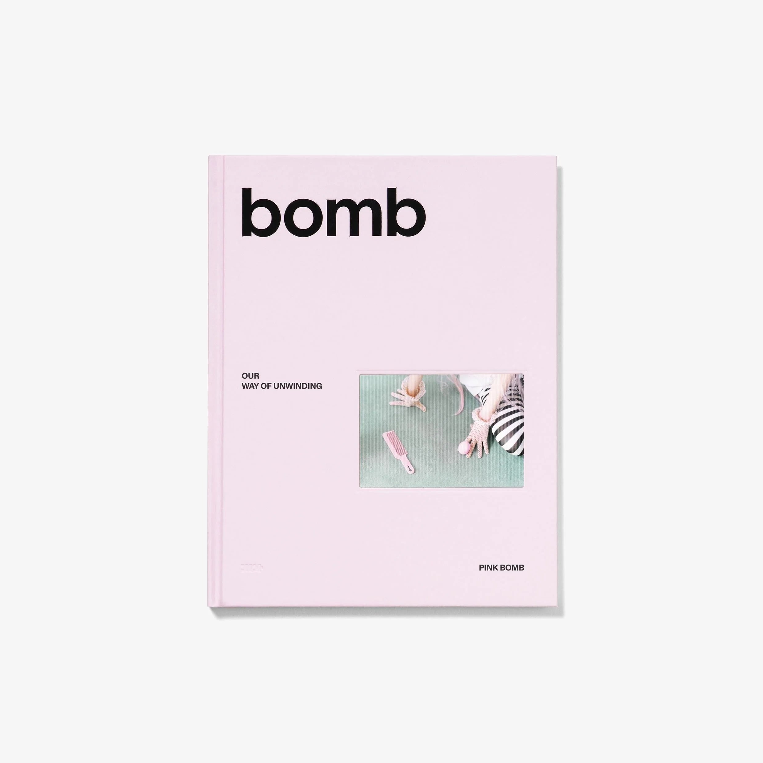ILLIT - BOMB